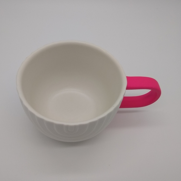 Starbucks 2018 Valentine Coffee Mug 12 oz. - Picture 2 of 4